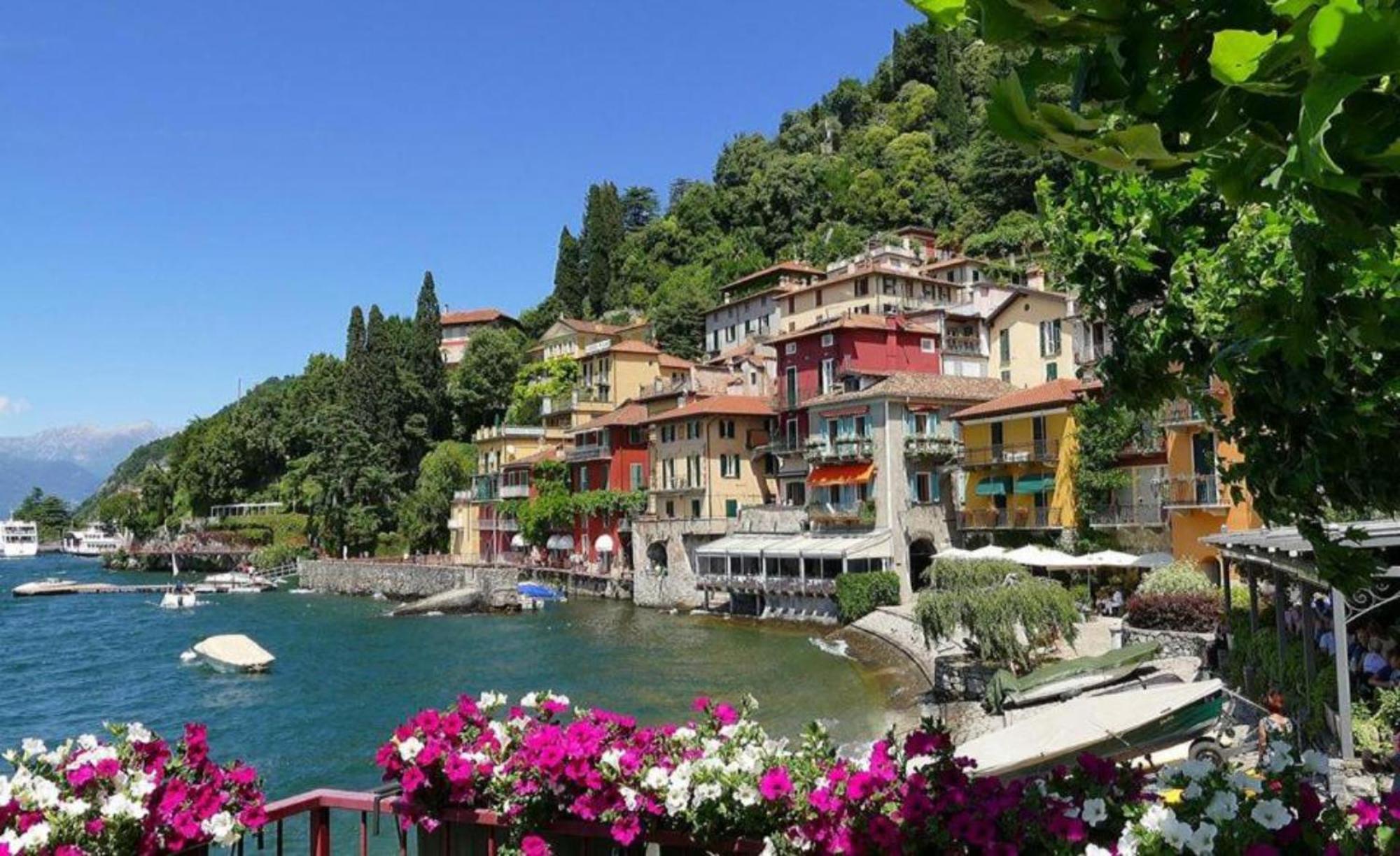 Bed and Breakfast Tosca House 2 Varenna Esterno foto