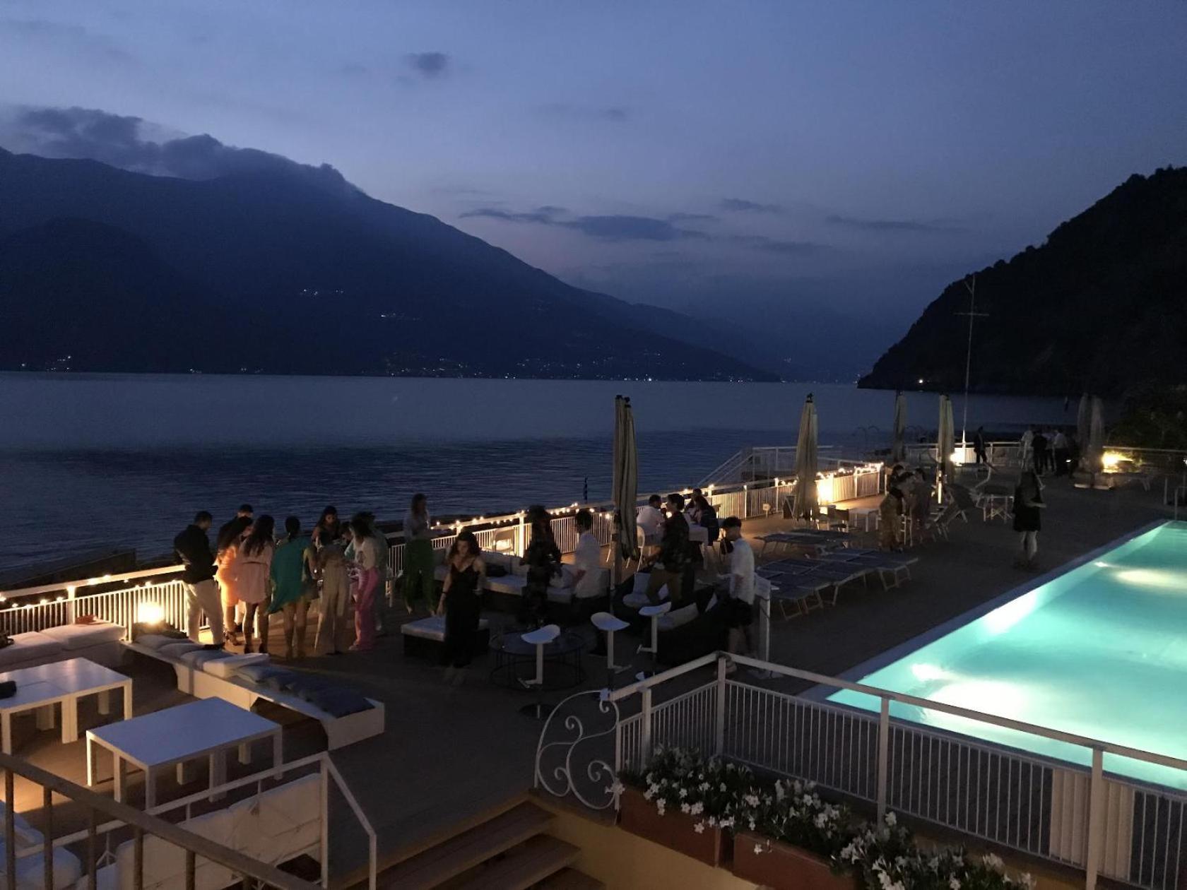 Bed and Breakfast Tosca House 2 Varenna Esterno foto