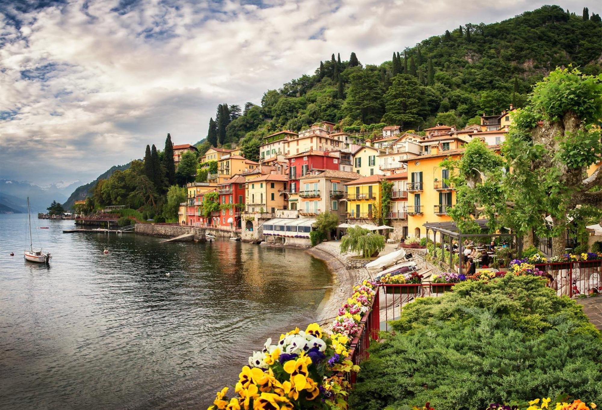 Bed and Breakfast Tosca House 2 Varenna Esterno foto
