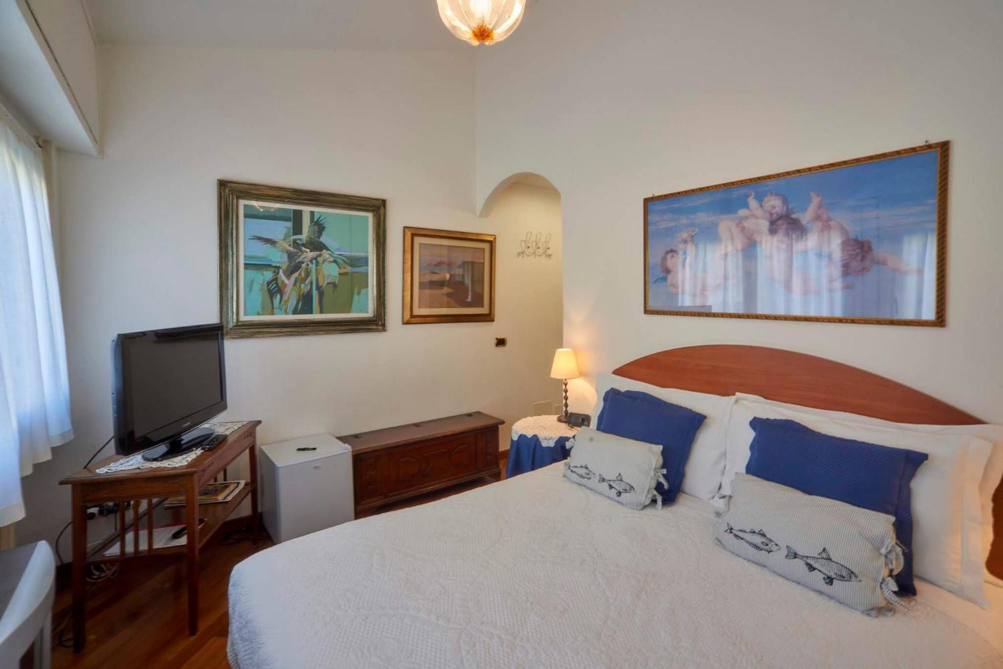 Bed and Breakfast Tosca House 2 Varenna Esterno foto