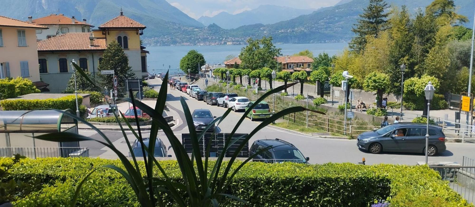 Bed and Breakfast Tosca House 2 Varenna Esterno foto