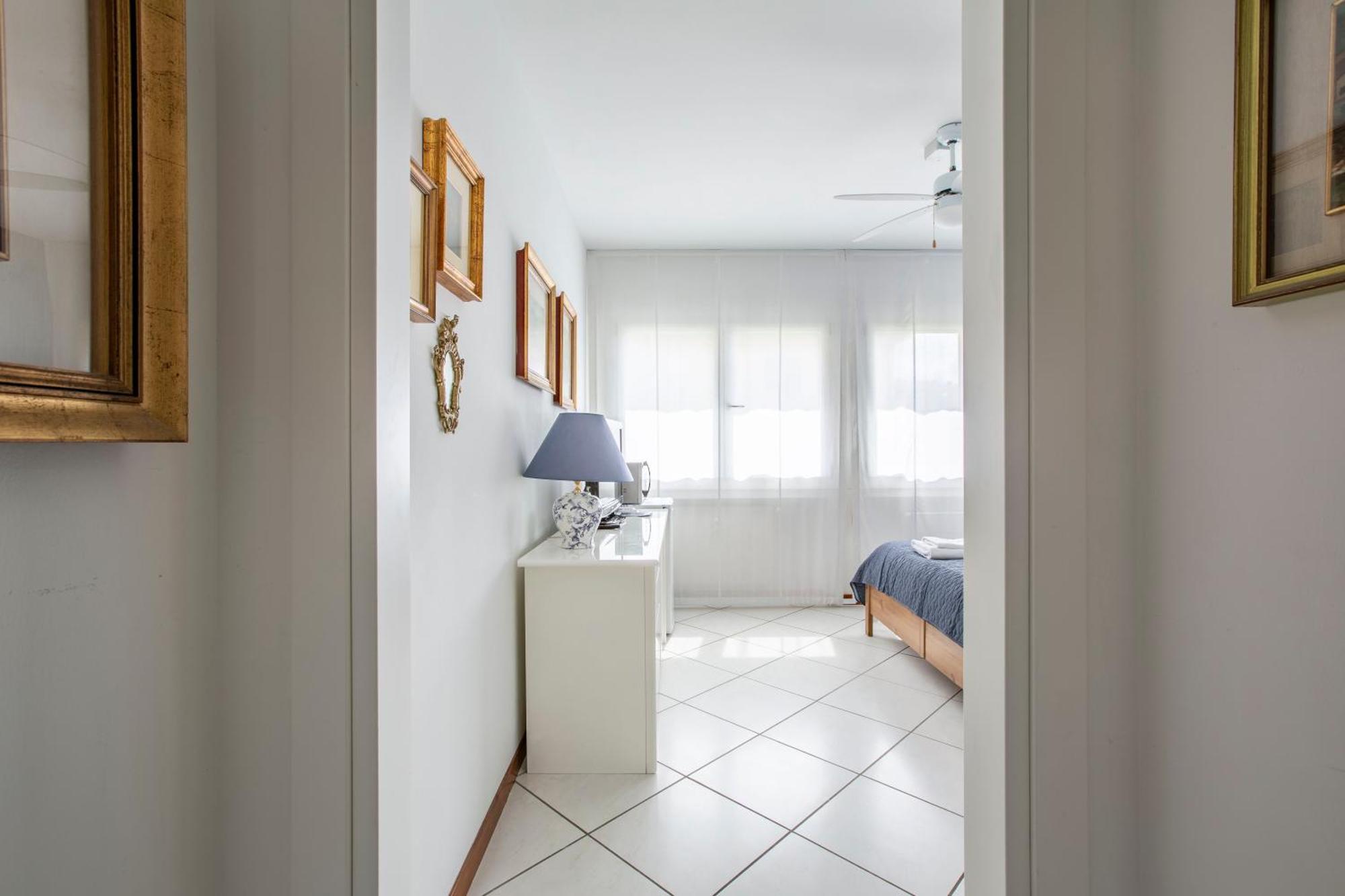 Bed and Breakfast Tosca House 2 Varenna Esterno foto